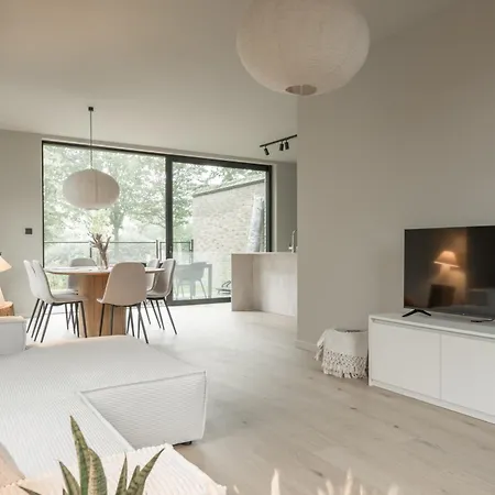 Aan De Maas - Vakantiewoning Leenhof *